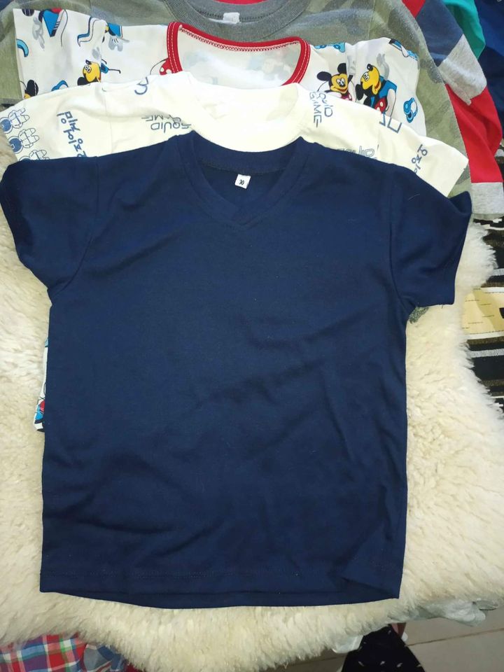 Remeras surtidas talle 4 LEER DESCRIPCIÓN