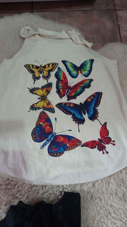 Musculosas surtidas talles S - M chico