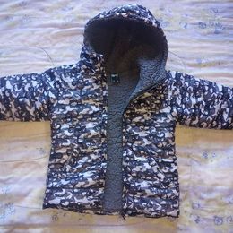 Campera unisex talle 5