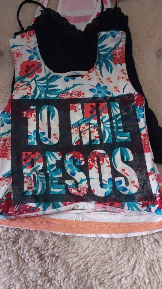 Musculosas surtidas 2 talle S