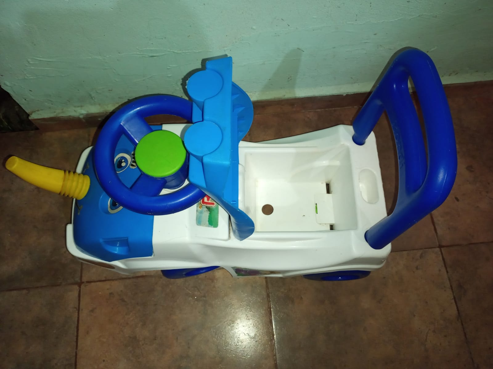 Andador de elefante con baulera 