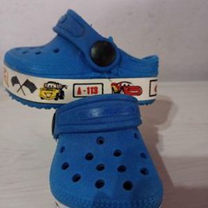 Crocs talle 17-18 Cards